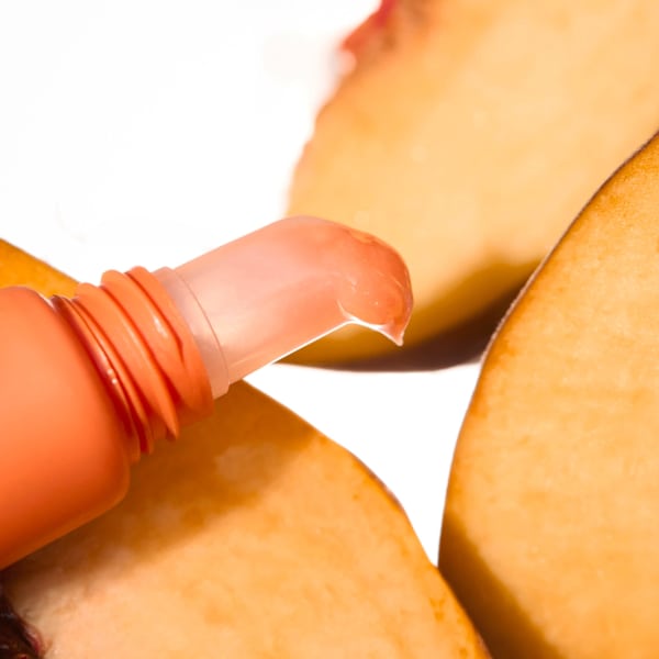 Lipgloss Peptide The Summer Edit C03 Peach Iced Tea LSF 25 CATRICE