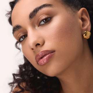 Lippenöl Colour Cushion Juicy 010 Bae Watch CATRICE