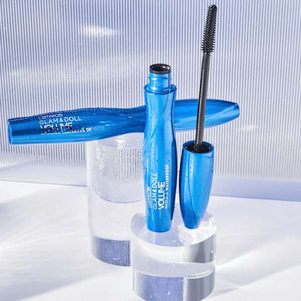 Mascara Glam & Doll Volume Waterproof 010  Black CATRICE