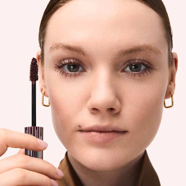 Mascara Hyper Lash 030 Burgundy Bliss CATRICE
