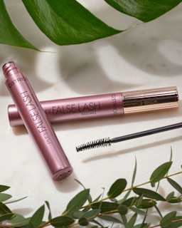 Mascara Pure False Lash  010 Truly Black CATRICE