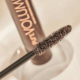 Mascara Pure Volume Magic Brown 010 Burgundy Brown CATRICE