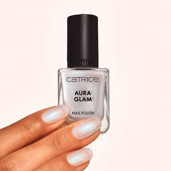 Nagellack Aura Glam 010 Glacier Glow CATRICE