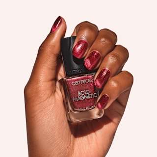 Nagellack Bold Magnetic 010 Love At First Pull CATRICE