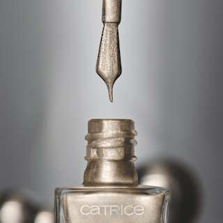 Nagellack Bold Magnetic 030 Drawn To You CATRICE