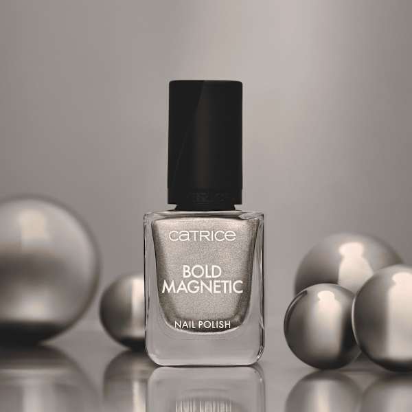 Nagellack Bold Magnetic 030 Drawn To You CATRICE