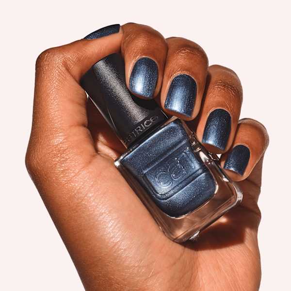 Nagellack Gel Affair 046 Blue Moon Magic CATRICE