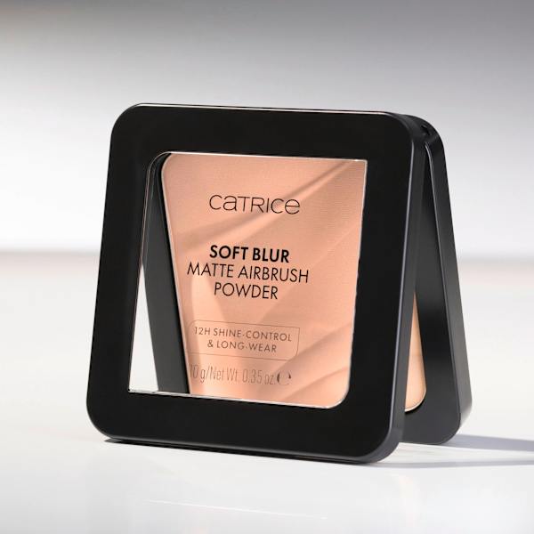 Puder Soft Blur Matte Airbrush 010C CATRICE
