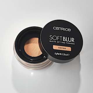 Puder Soft Blur Matte Setting 040 Tan CATRICE