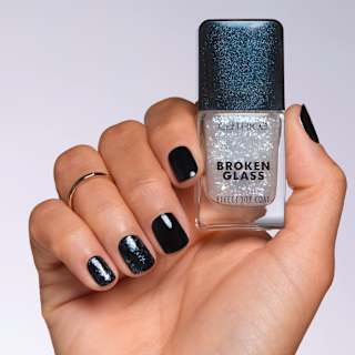 Top Coat Broken Glass Effect 050 Sparkling Reflection CATRICE