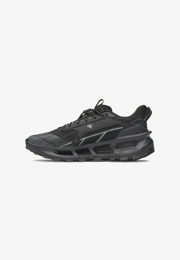 Under Armour EXPLOR TRAIL UNISEX - Walking trainers - black