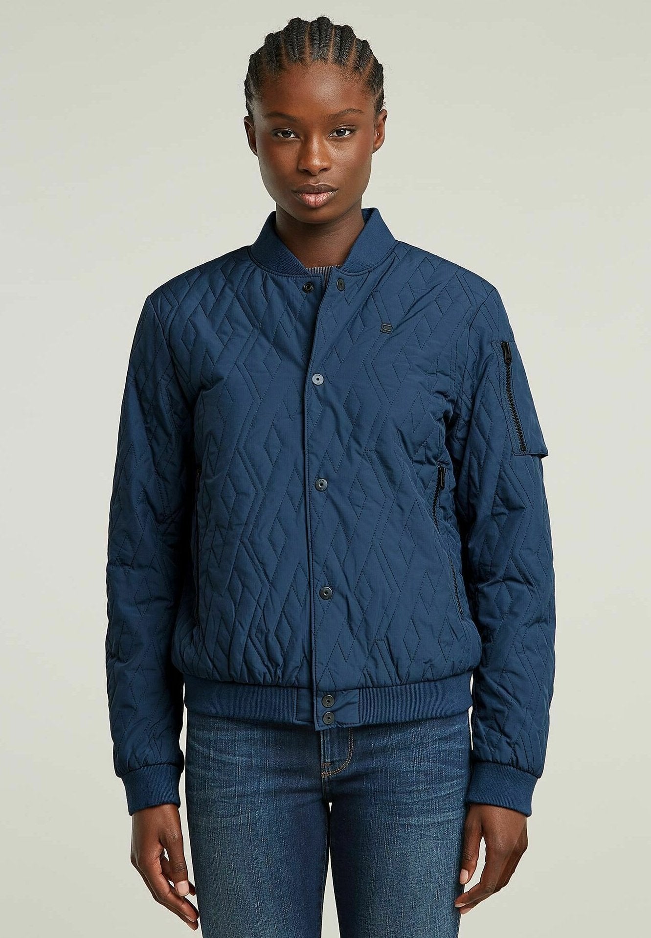 QUILTED LOOSE SLEEVE Media 2