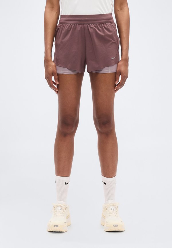 Nike Performance SWIFT - 2-in-1 shorts - tattoo/light violet ore