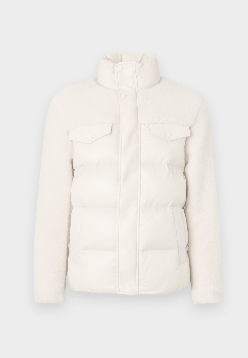 JACKET Media 1