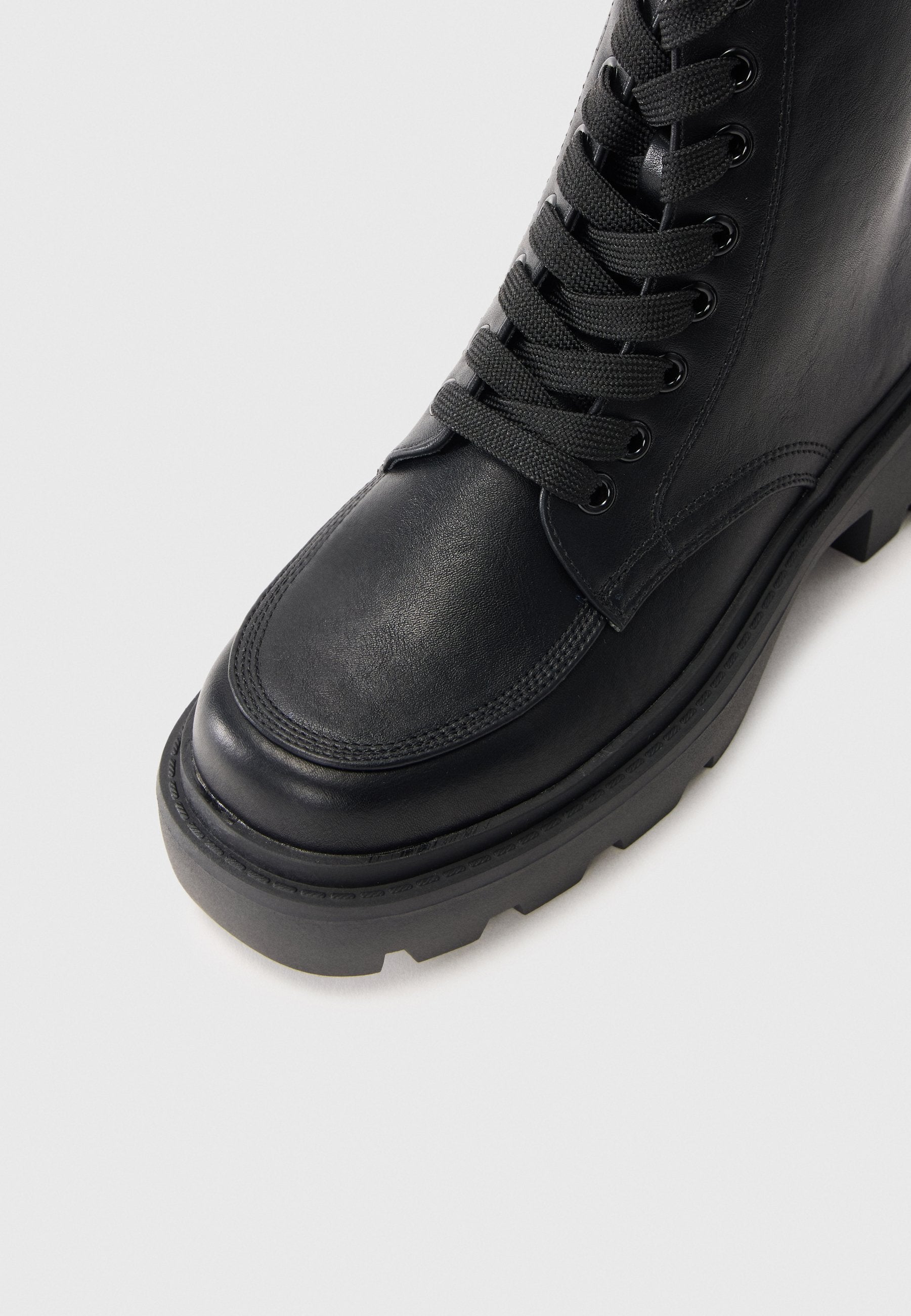 Koi Footwear MALAI