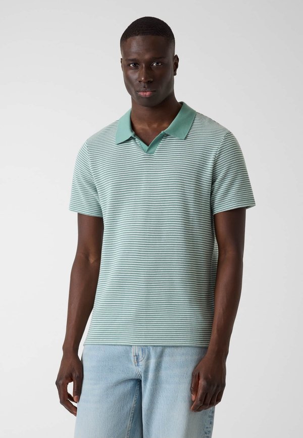 Guess GESTRICKTES POLO - Polo shirt - grün