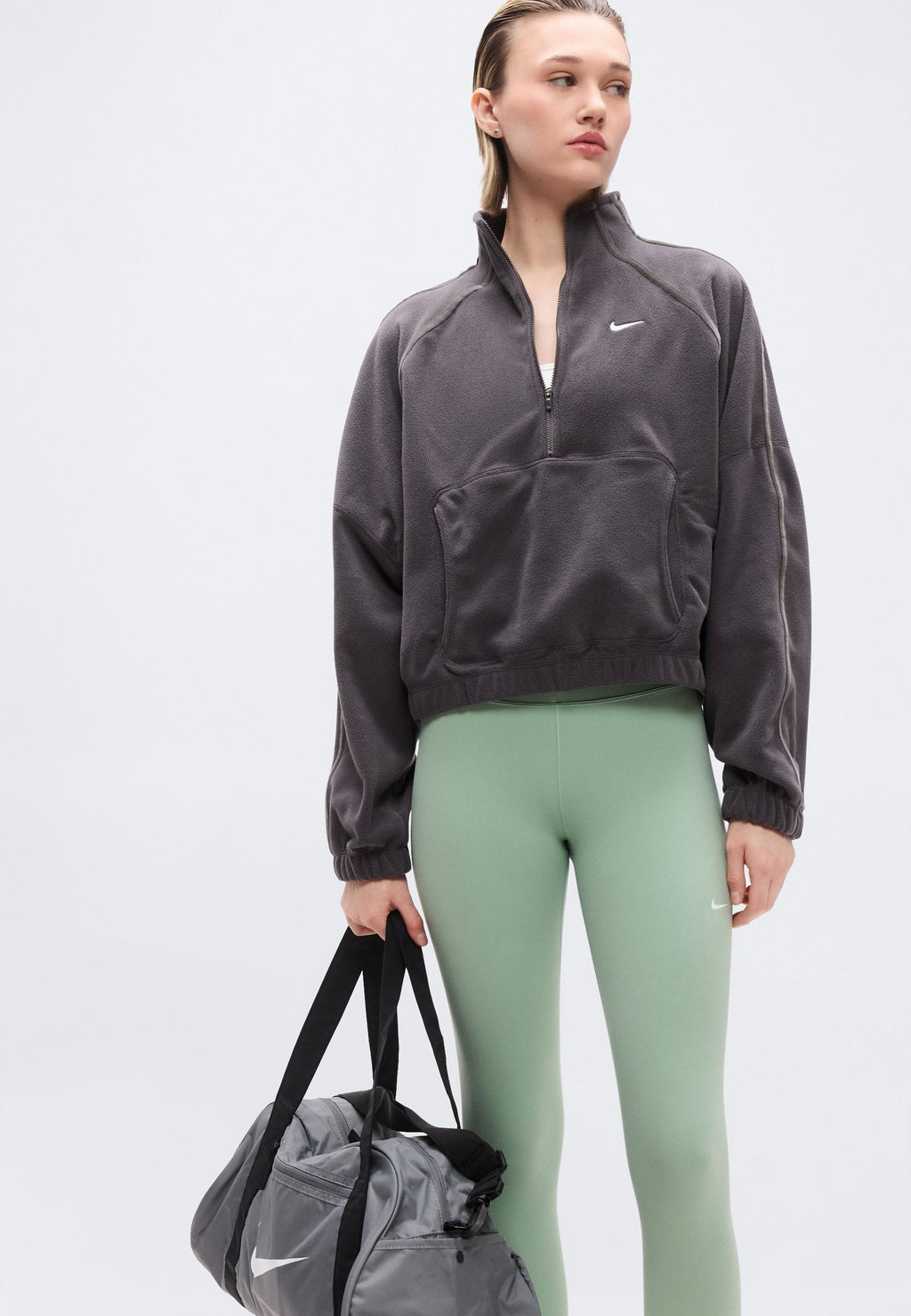 Nike Performance ONE
