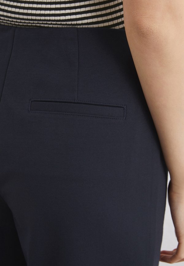 Marc O'Polo WIDE LEG AT WAIST WITH DARTS WELT POCKET AT BACK