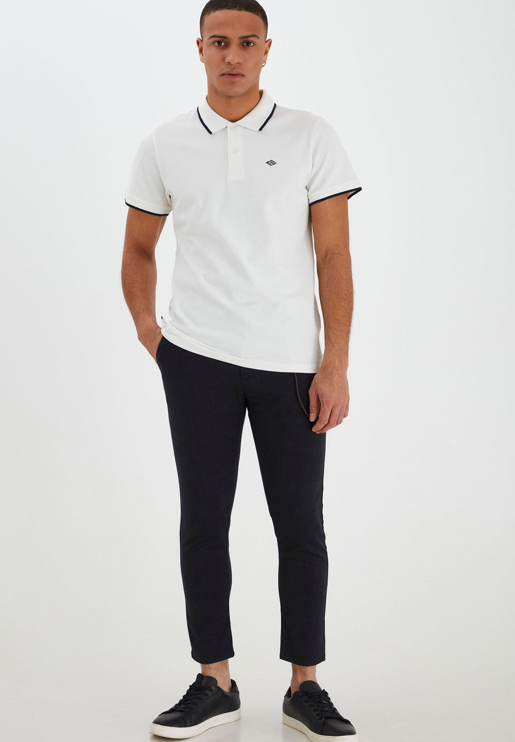 SDTRAVIS SLIM FIT Media 2