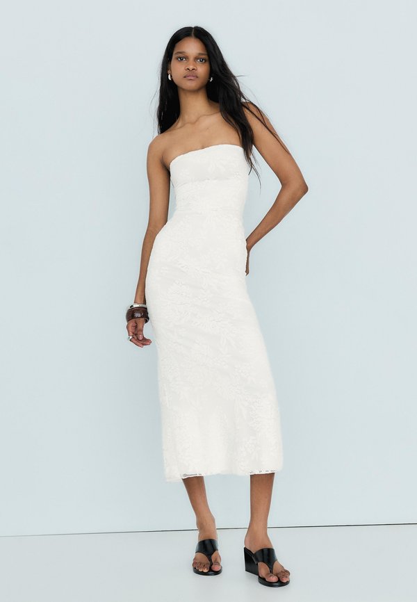 Bershka BANDEAU DRESS - Cocktail dress / Party dress - beige
