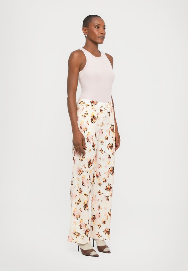 Stine Goya TEXTURED TAILORING FUNCTIONAL STRUCTURED PANTS