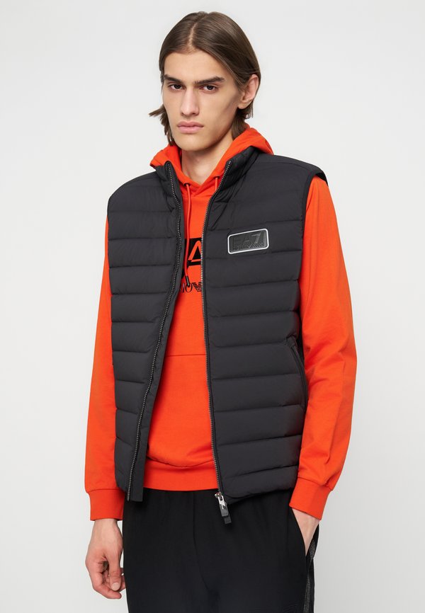 EA7 Emporio Armani