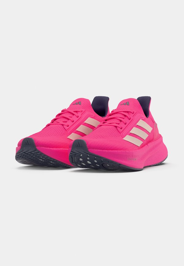 adidas Performance ULTRABOOST 5X