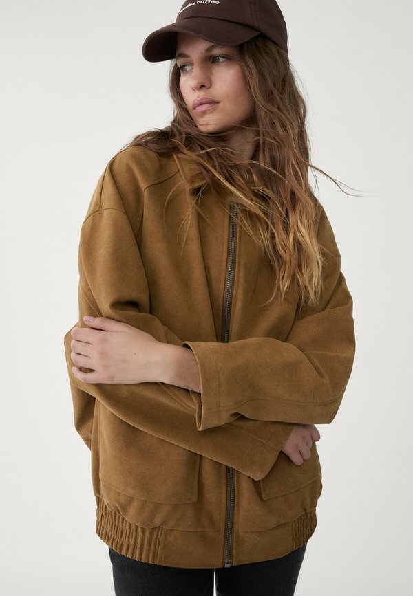 Stradivarius WITH POCKETS