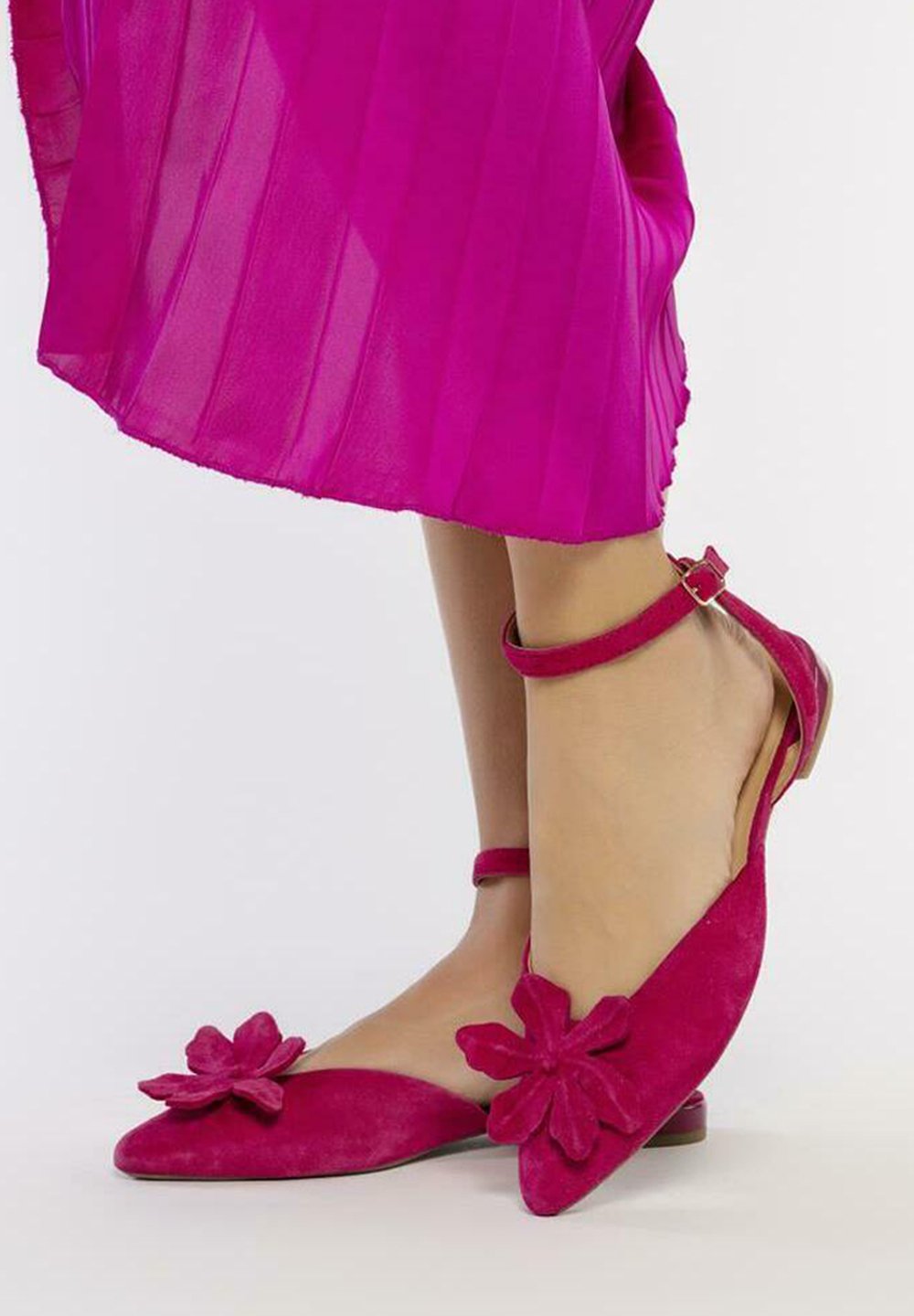 Gioseppo DE CON DETALLE DE FLOR PARA HOWEY