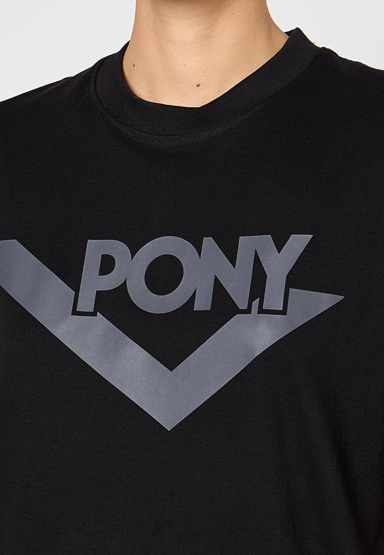 Pony ADRIAN