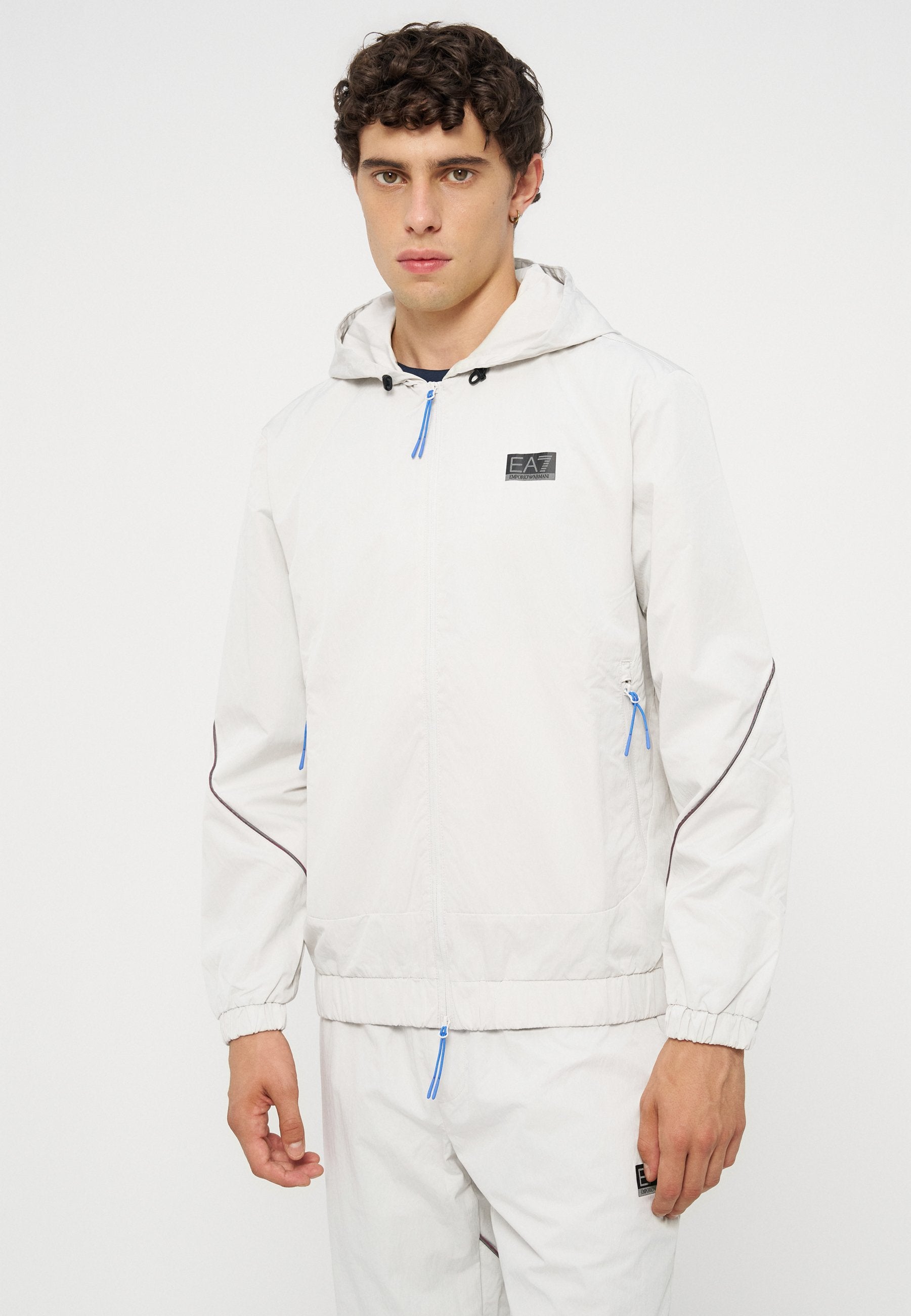 EA7 Emporio Armani Trainingsanzug Media 4