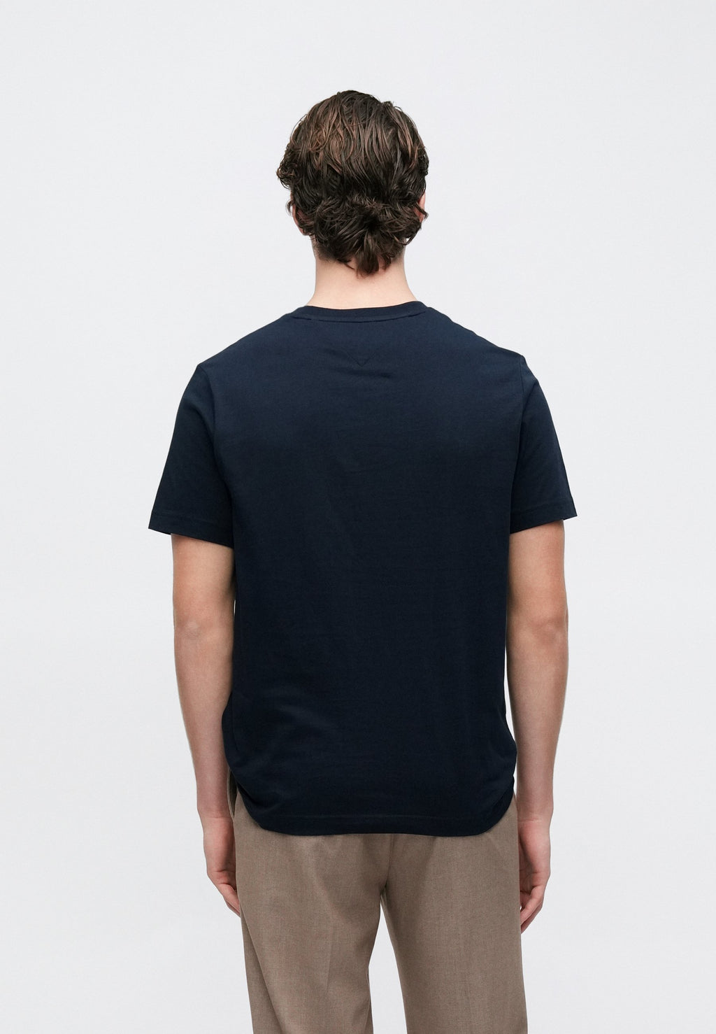 BRAND LOVE SMALL CENTER TEE Media 4