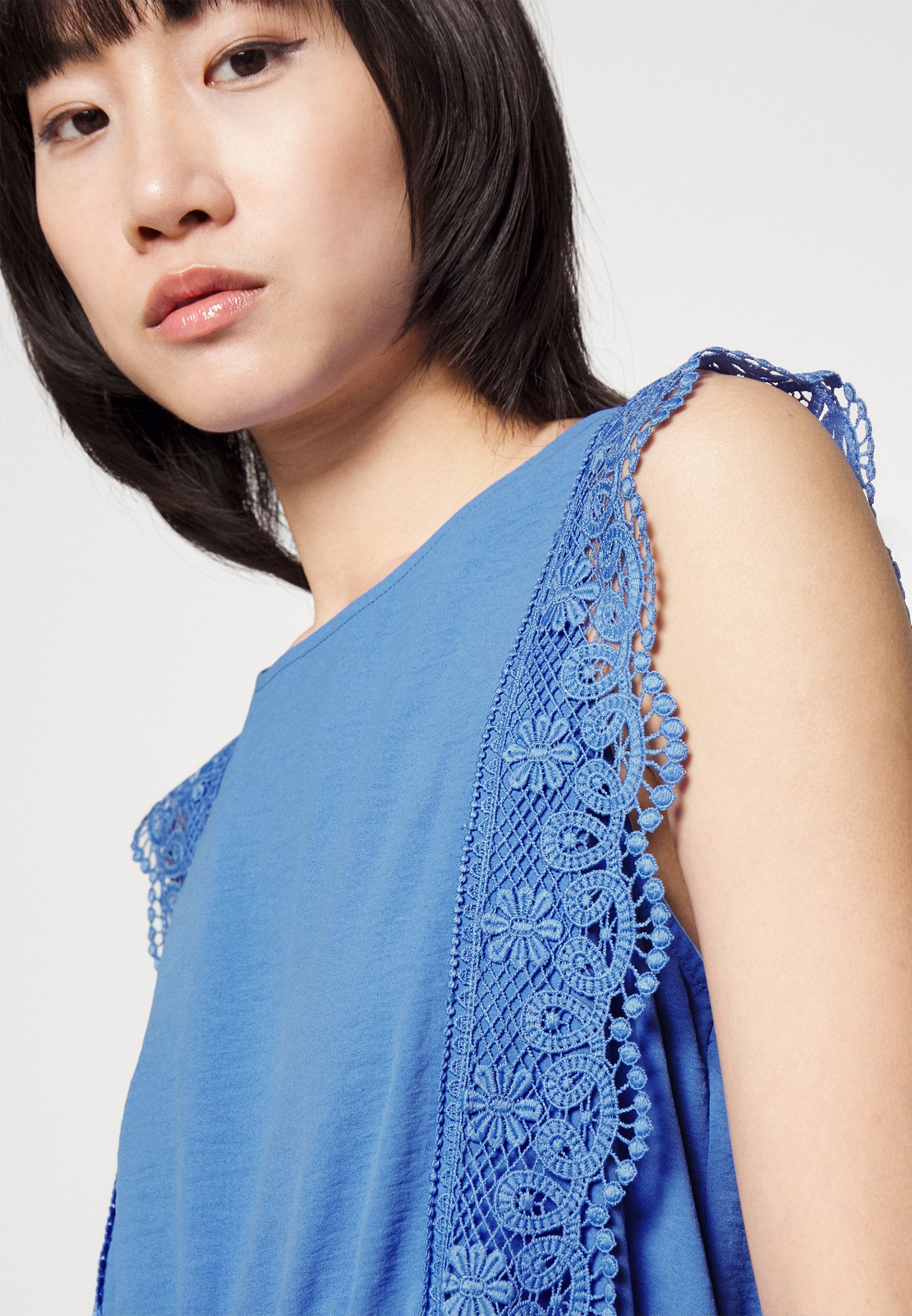 ONLMETTE DRESS Media 6