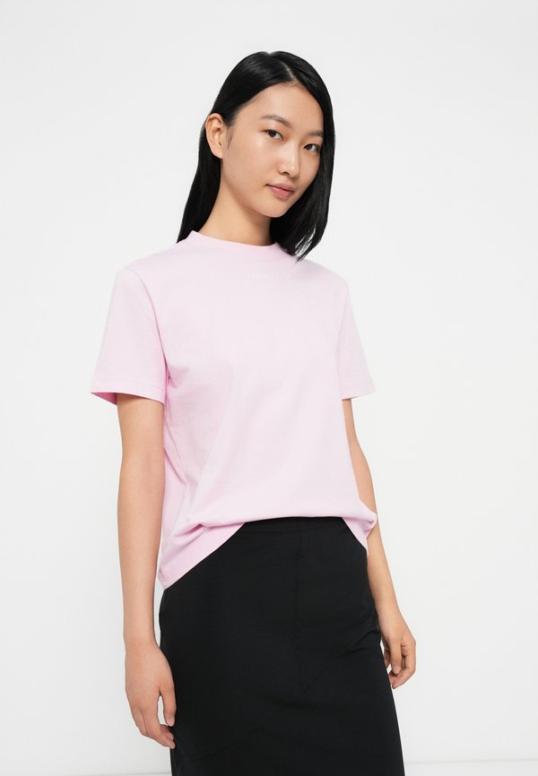 Calvin Klein INSIDE OUT