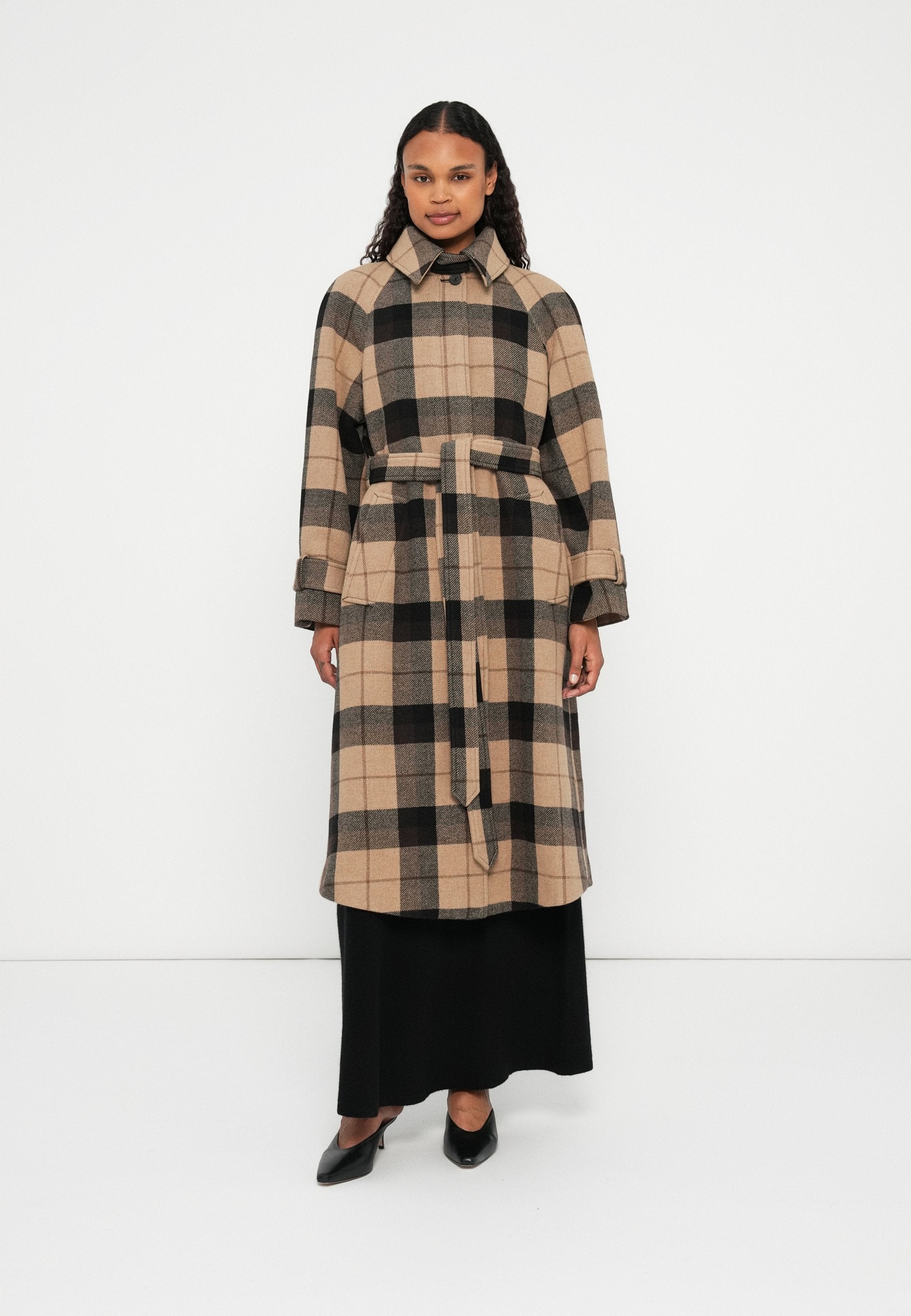 CHECK BELTED COAT Media 3