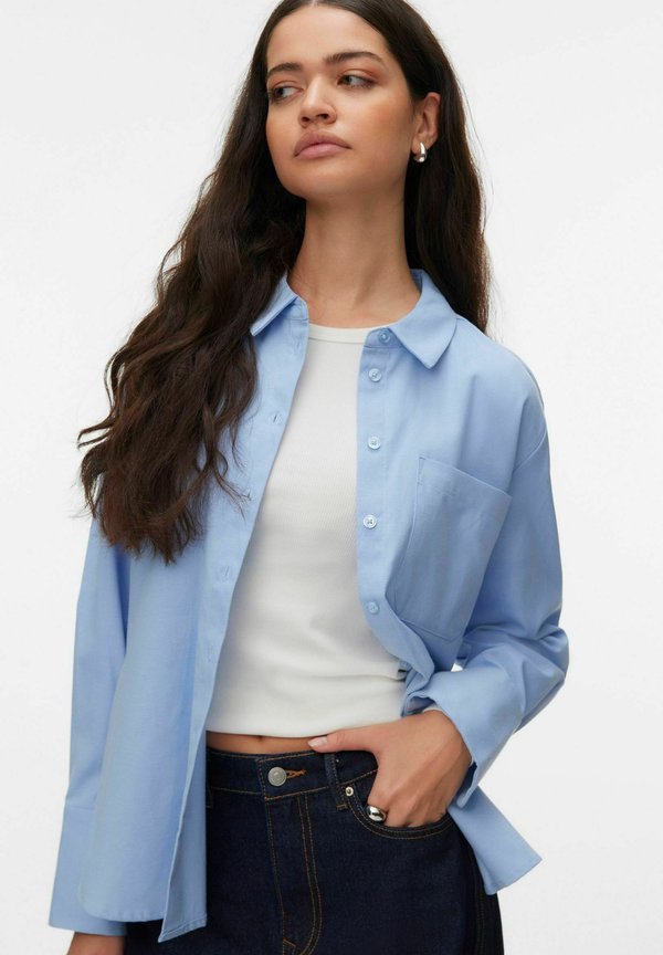 Vero Moda VMINGE - Button-down blouse - brunnera blue