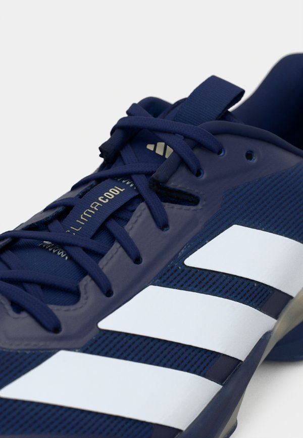 adidas Performance ADIZERO UBERSONIC 5
