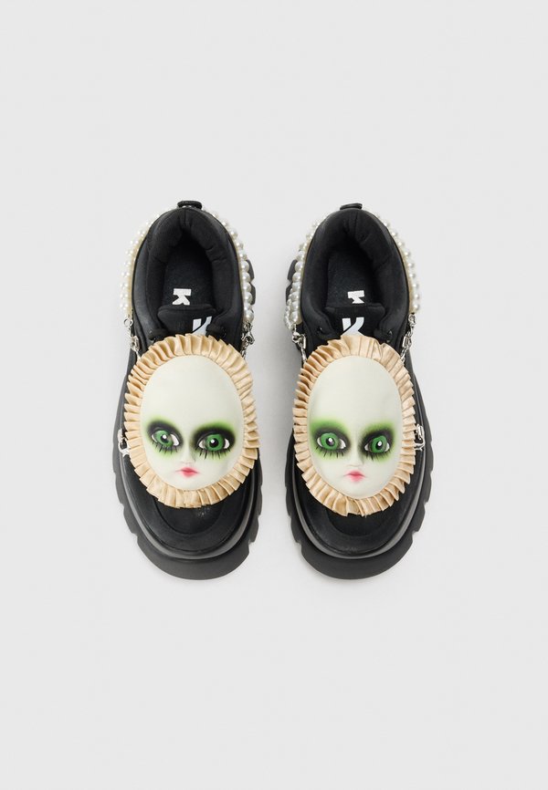 Koi Footwear