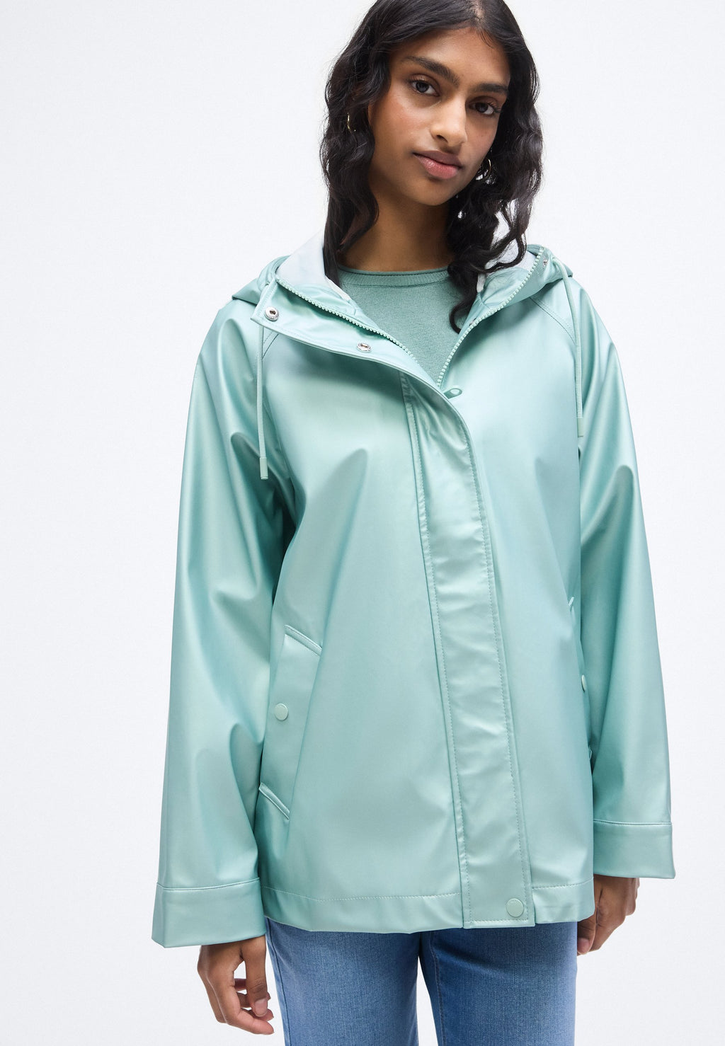 ONLEBEN SHINE SHORT RAINCOAT Media 5