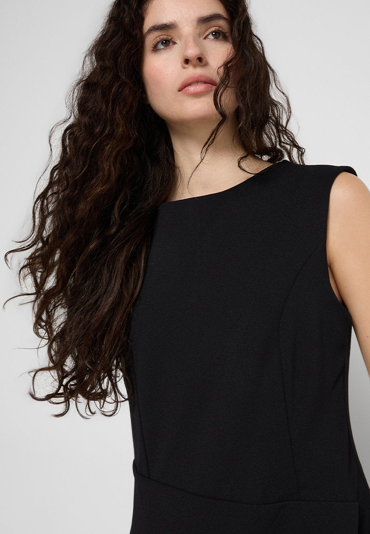 DKNY