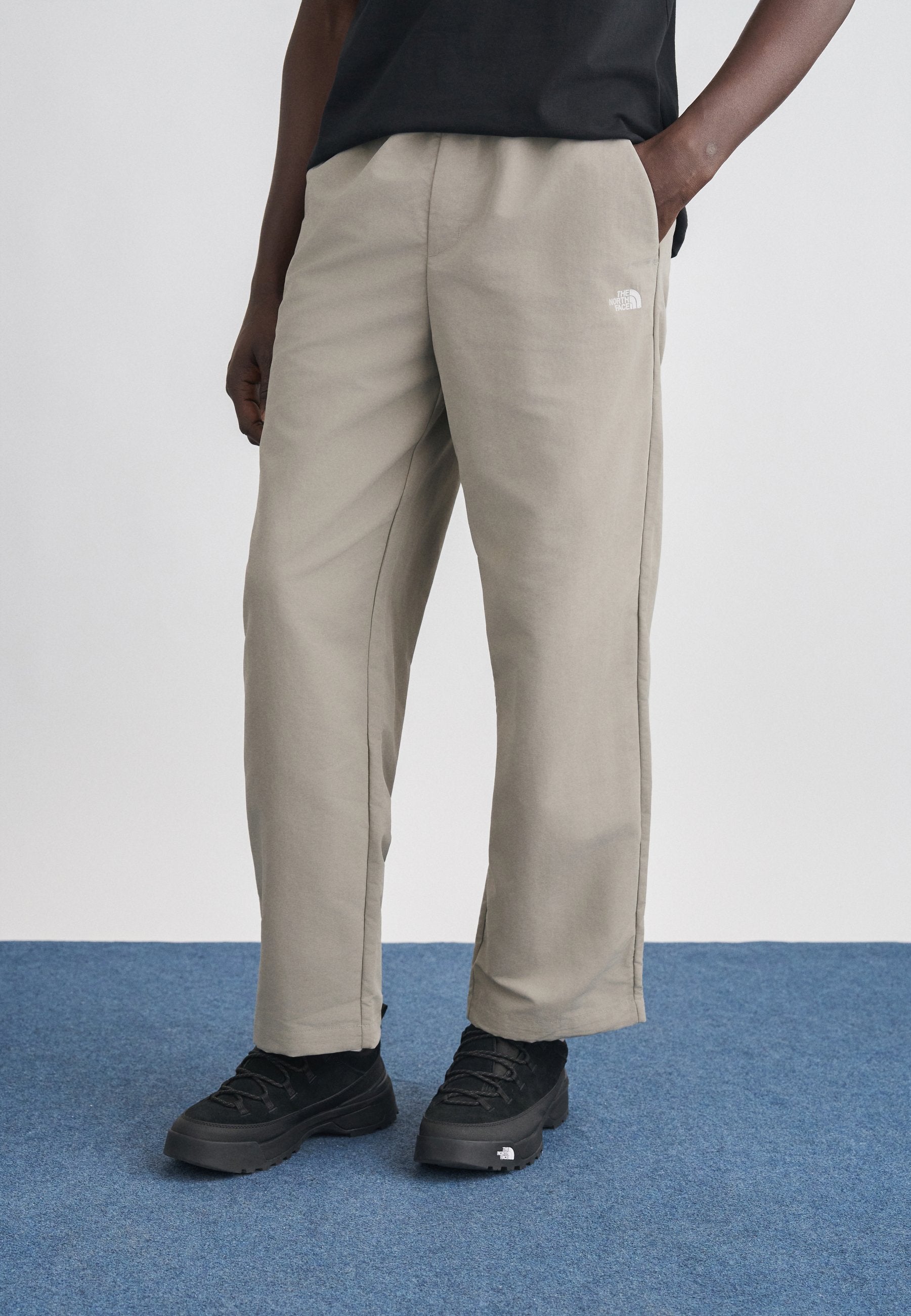 The North Face EASY WIND PANT