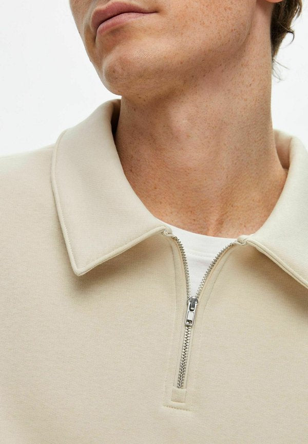 Selected HALF-ZIP