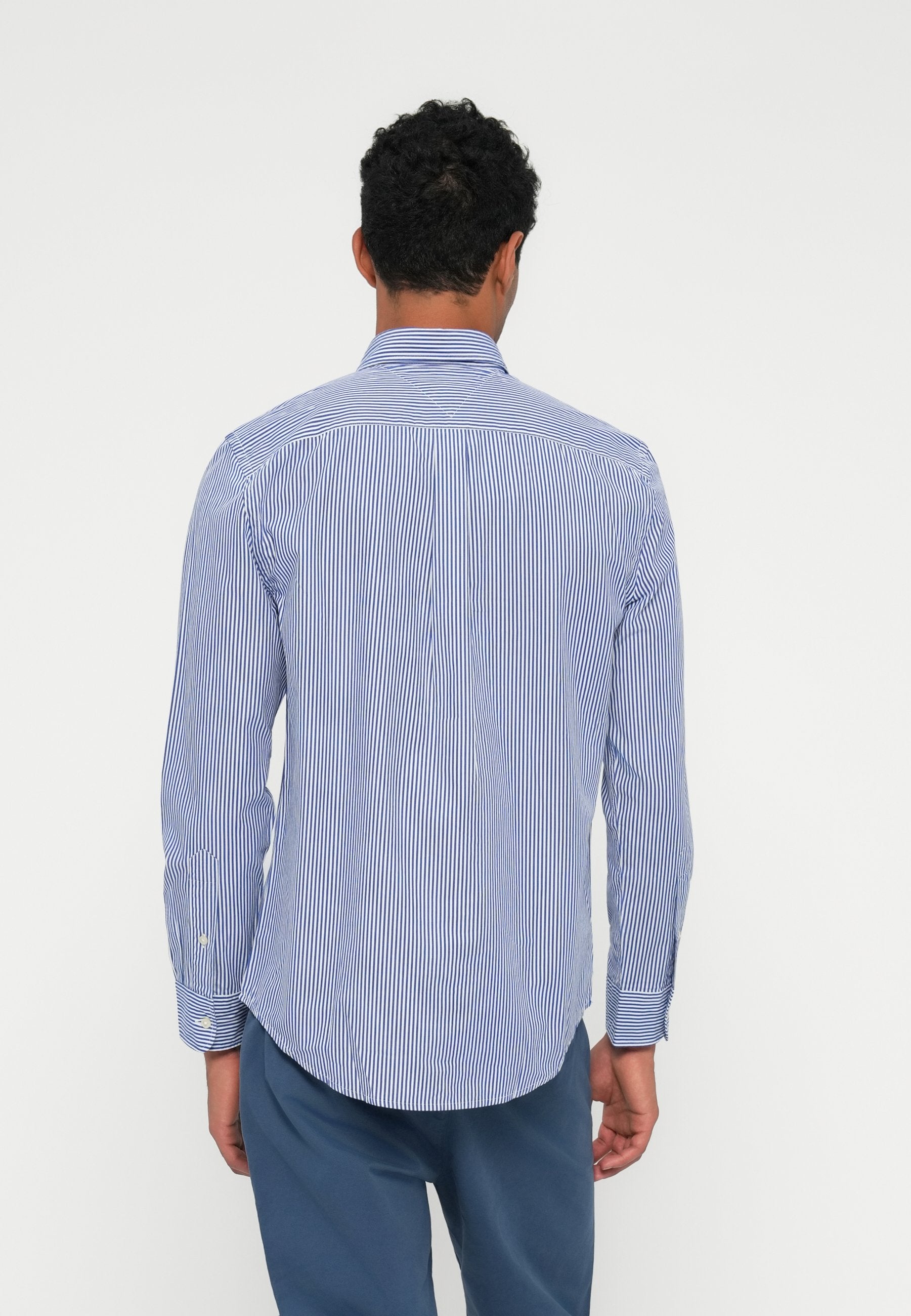 TH FLEX REGULAR FIT STRIPE SHIRT Media 4