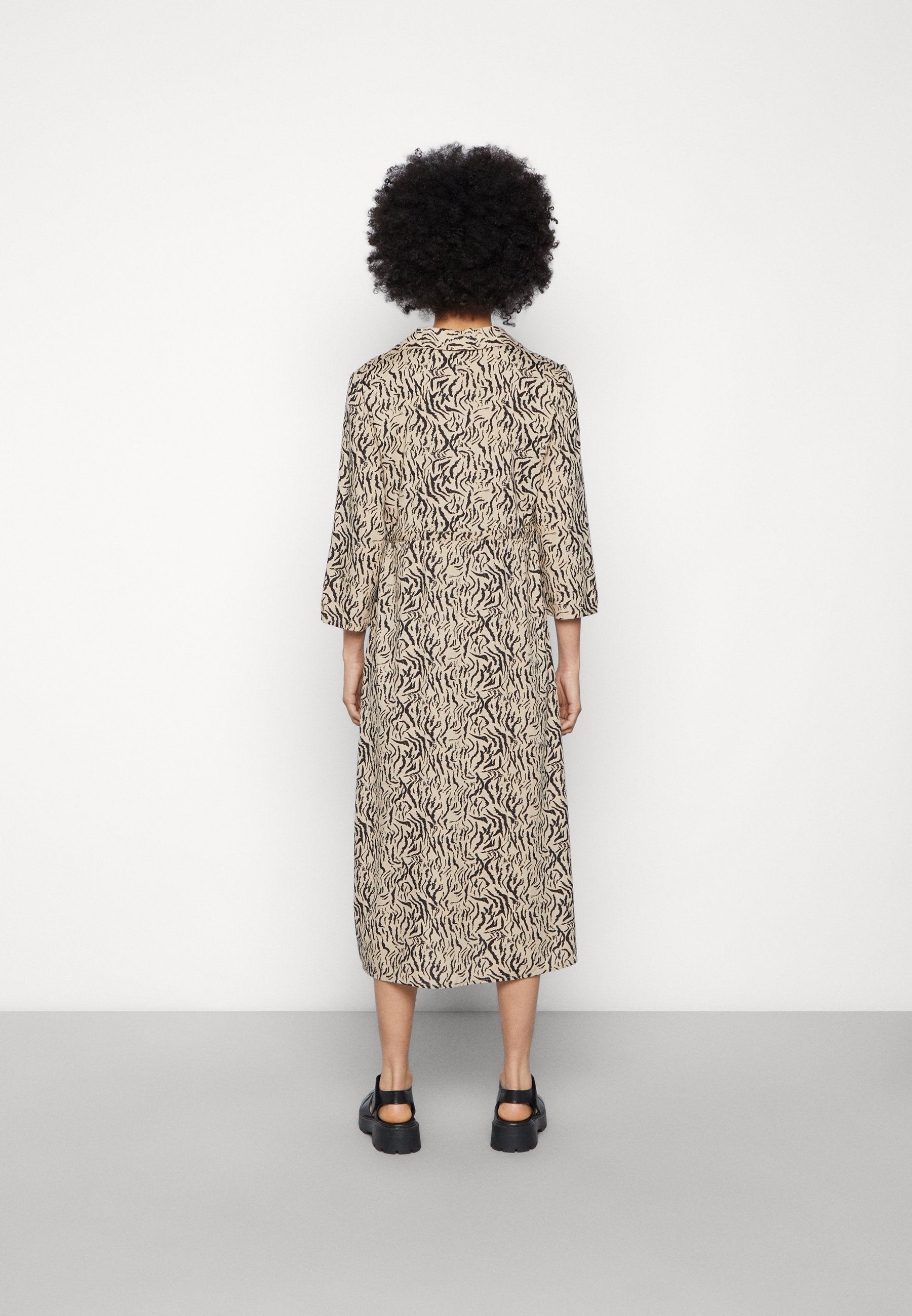 Pieces PCNYA MIDI DRESS
