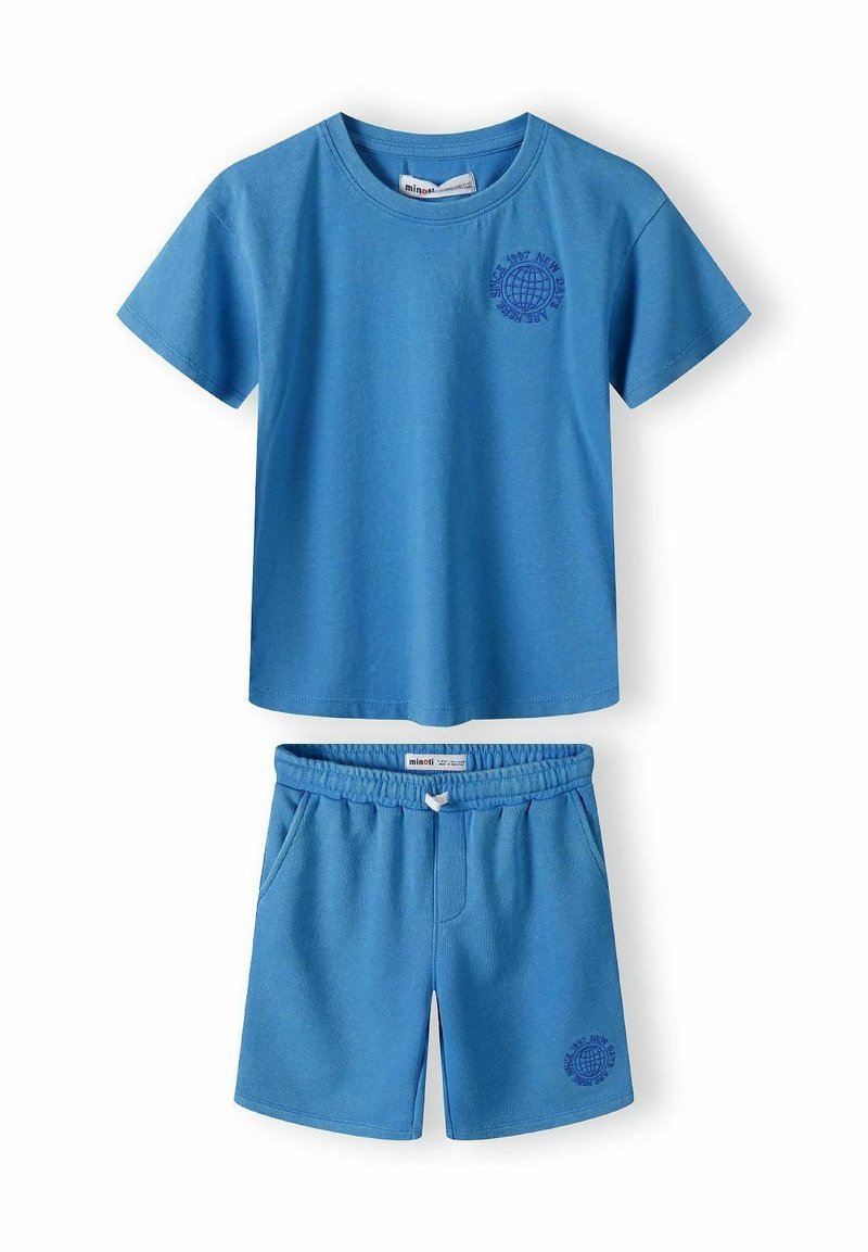 SHORT SLEEVE SET Media 1