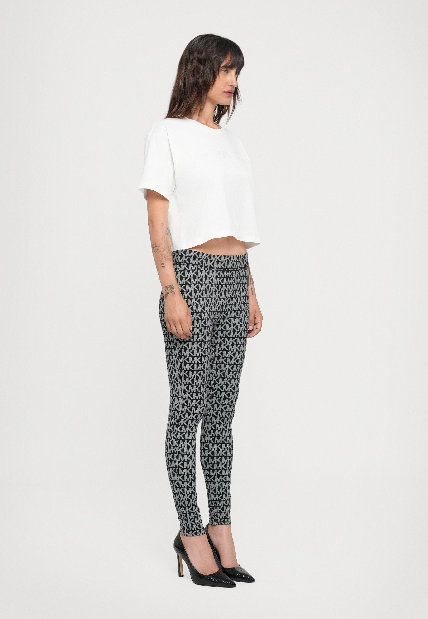 MICHAEL Michael Kors CROP TEE