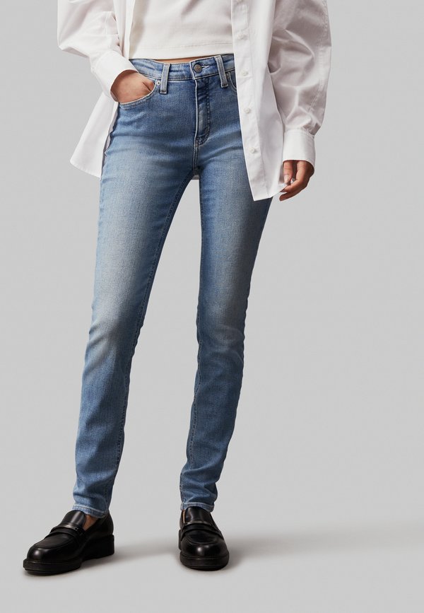 Calvin Klein Jeans