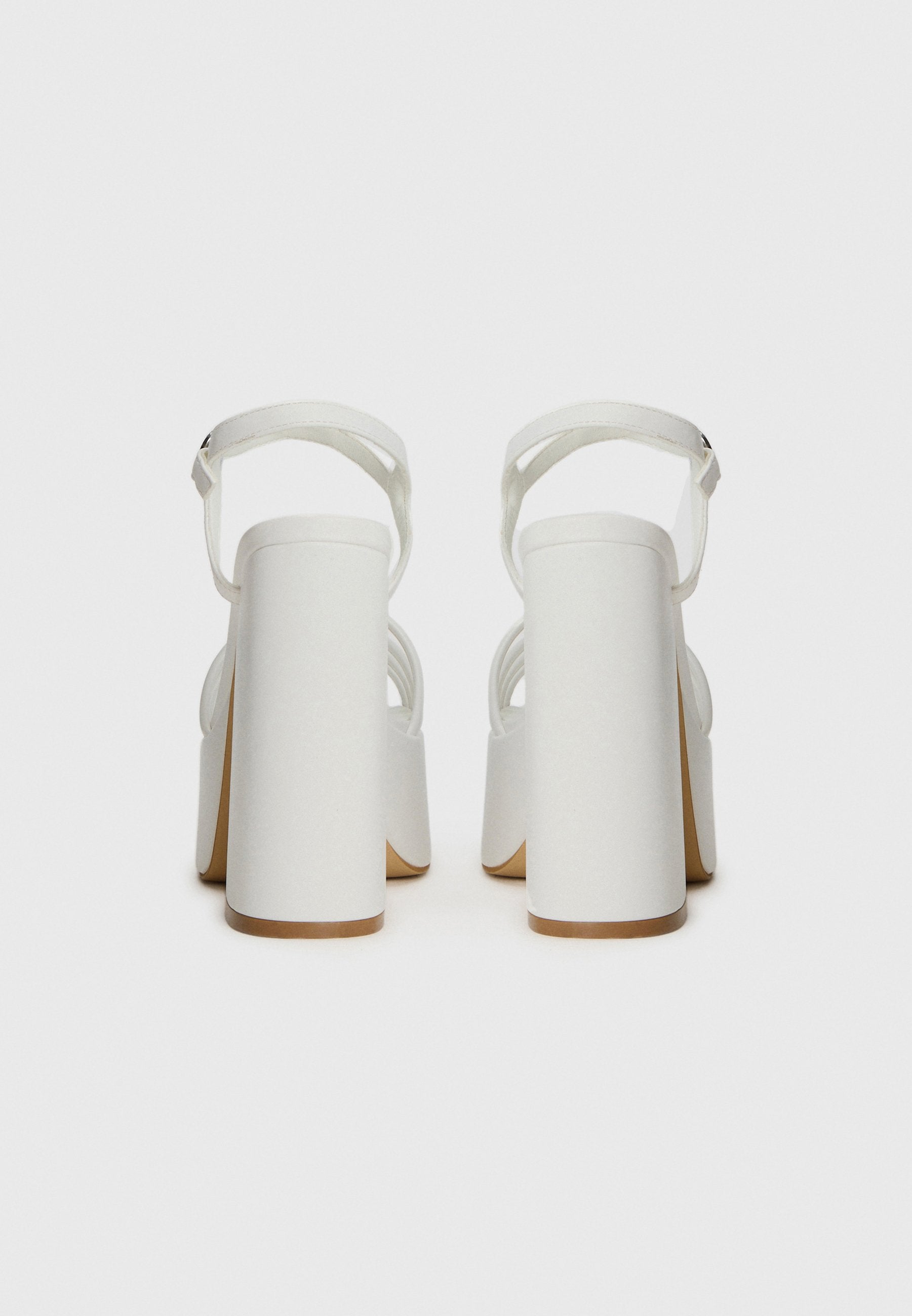 Koi Footwear