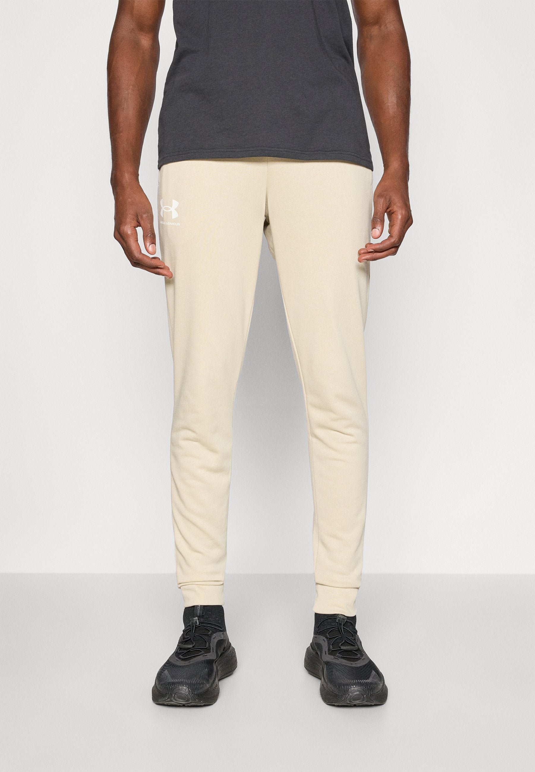Under Armour RIVAL