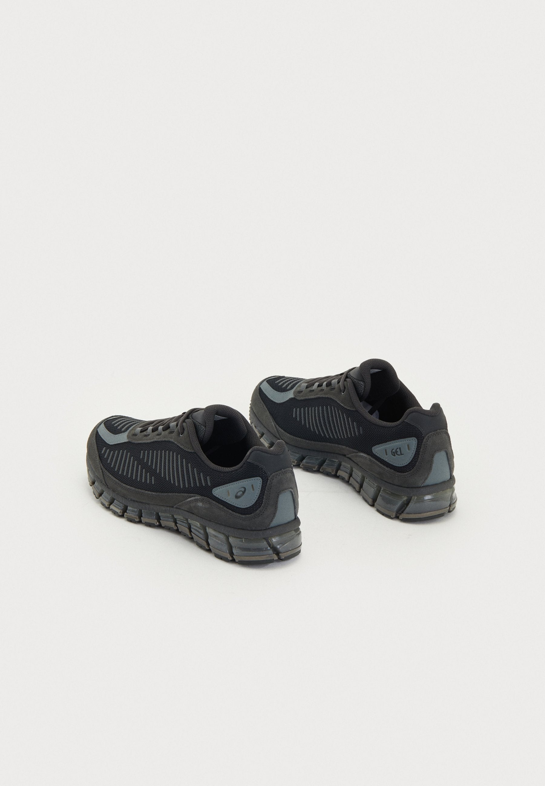 GEL QUANTUM UNISEX Media 3